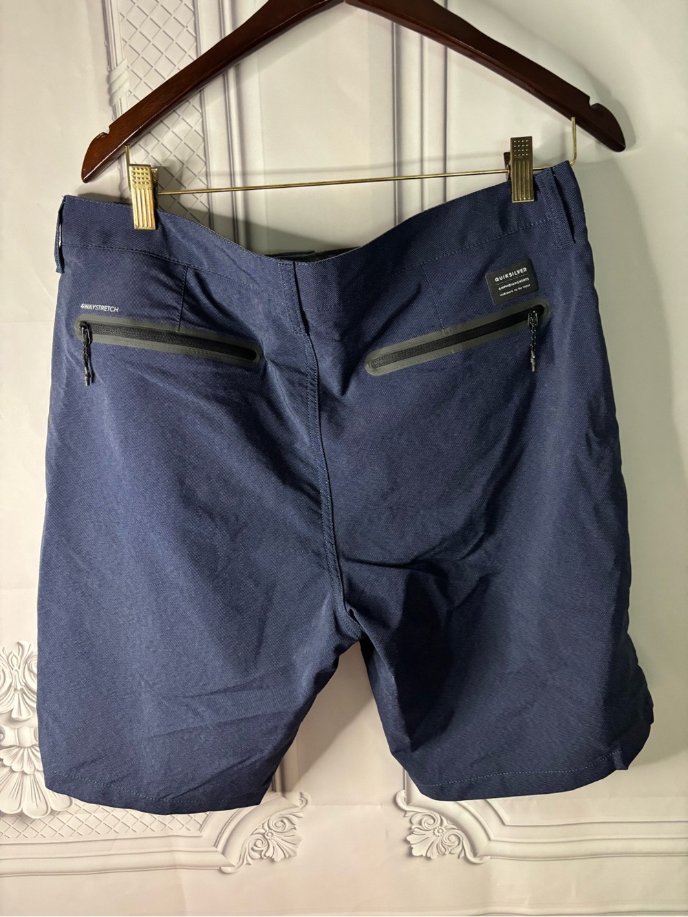 Quicksilver Men’s Amphibian Hybrid Navy Performance Shorts, Size 34 - Picture 2 of 8